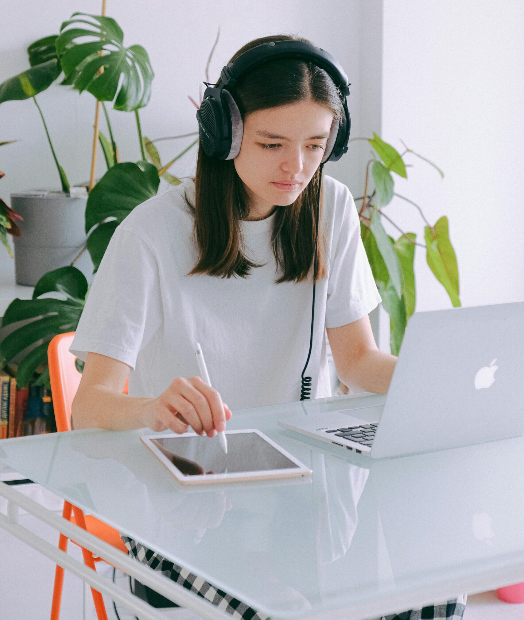 pexels-shvetsa-3986982